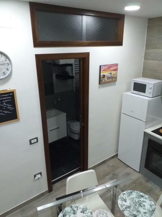 Apartament Sasy Jr House Via San Mattia 72 Neapol Zewnętrze zdjęcie