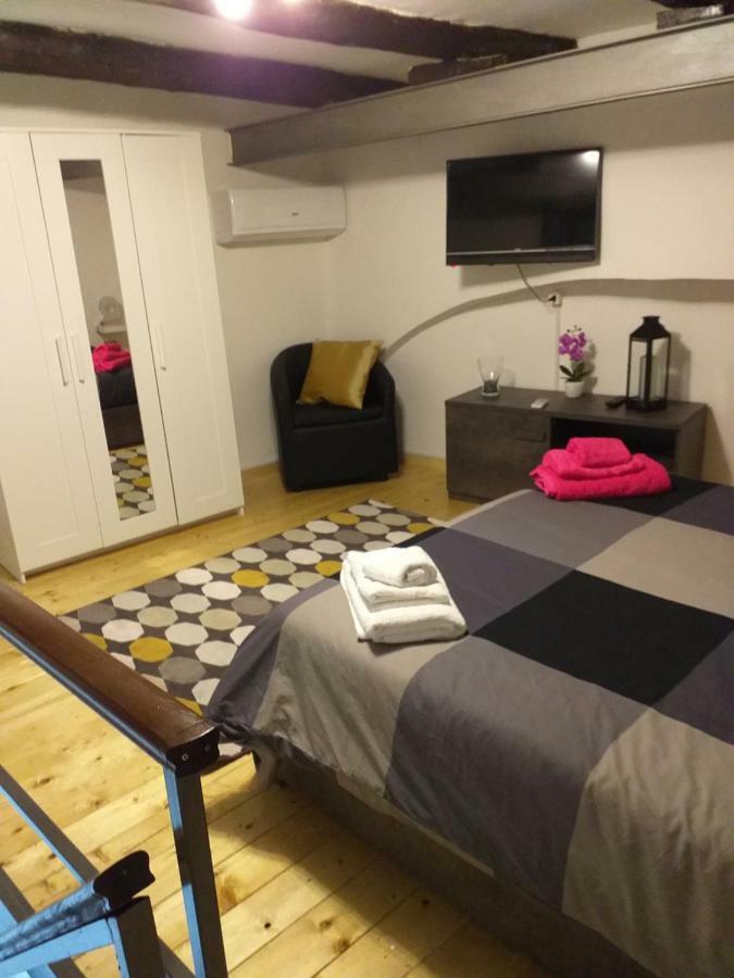 Apartament Sasy Jr House Via San Mattia 72 Neapol Zewnętrze zdjęcie