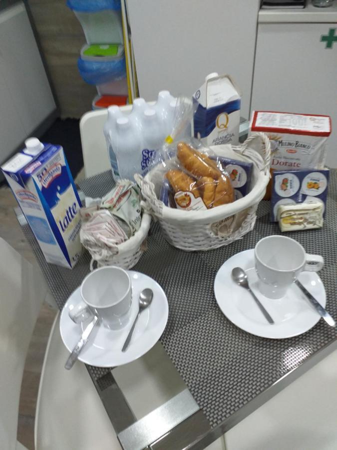 Apartament Sasy Jr House Via San Mattia 72 Neapol Zewnętrze zdjęcie